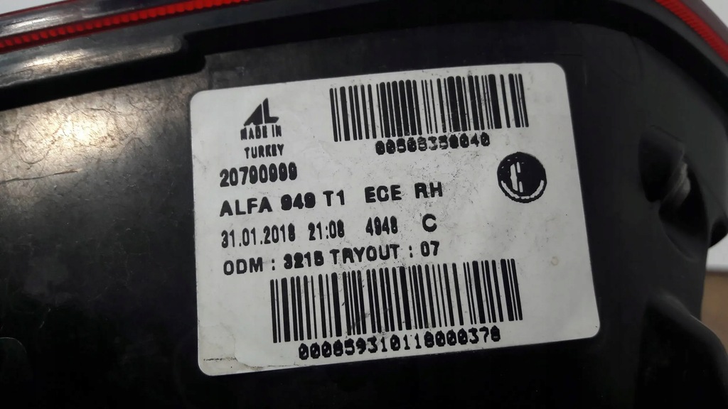 фото №3, Alfa romeo stelvio лампи задні 20790999