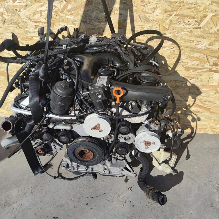 Двигатель компьютер audi q7 touareg 3,0 tdi clz crc cjg Киев