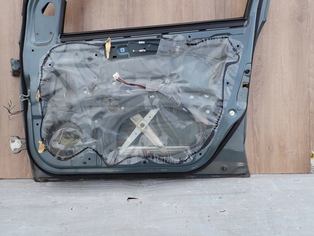 фото №11, Suzuki alto nissan pixo 09- дверь передние правое zy4