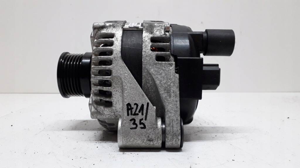 Купить Fiat jeep alfa romeo генератор 52067422 c758 150a