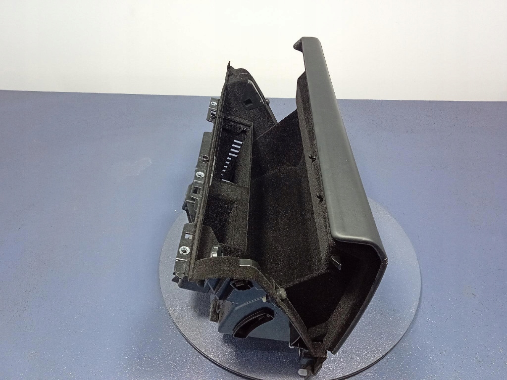 фото №5, Porsche panamera ii 971 бардачок пасажира schwarz eu 971857095h