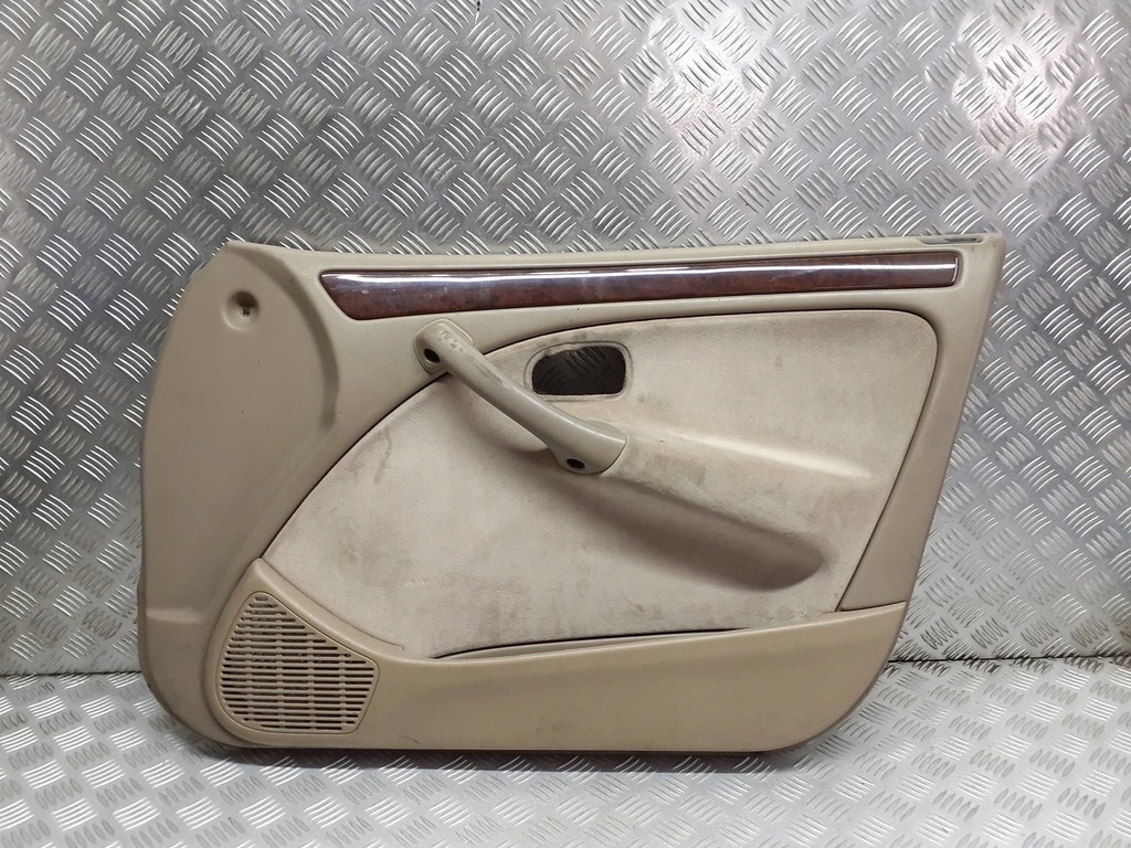 фото №1, Обшивка дверь правый передний rover 400