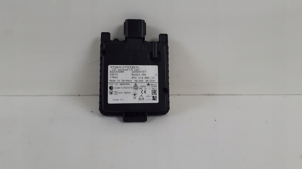 фото №1, Volvo xc40 модуль мертвого pola 32233090