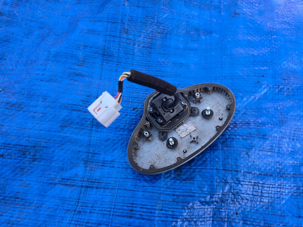 Hyundai i30 3 камера заднього виду емблема Зі Шроту