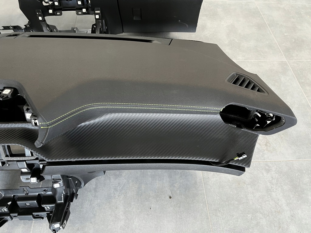 фото №4, Консоль панель приладів peugeot 208/2008 gt line/ normalne