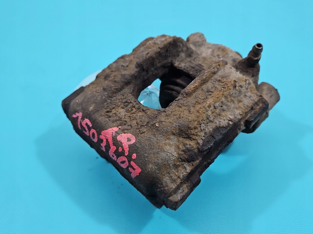 Купити Супорт задній правий bmw x3 e83 2.0d hb