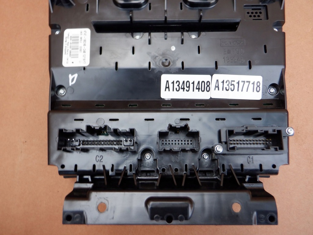 фото №12, Радіо навігація синхронізація 3 ford edge 2019 lift europa