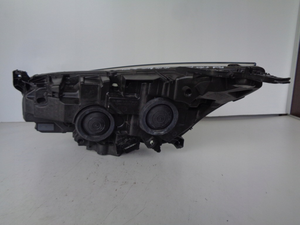 фото №4, Лампа правая ford s-max mk2 14- led galaxy mk4 15-