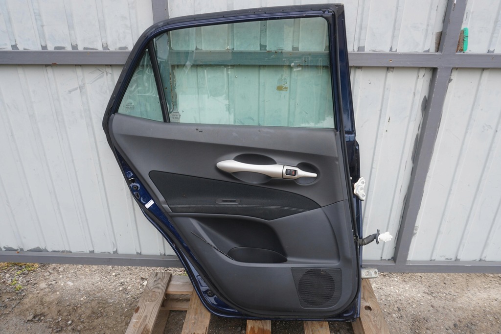 фото №11, Toyota auris i e15 дверь левая задние 8s6 стекло granatowe 2009rok