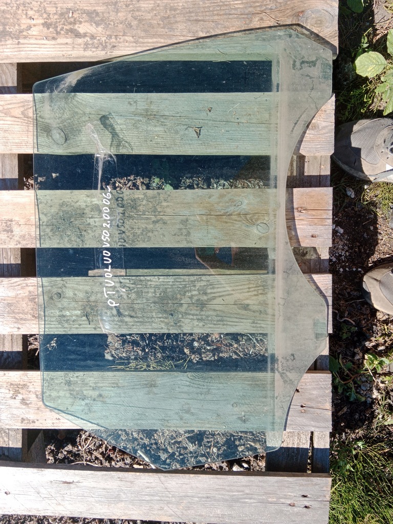 фото №1, Скло двері правий задня volvo v50