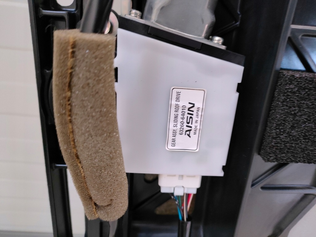 фото №4, Toyota verso lift люк