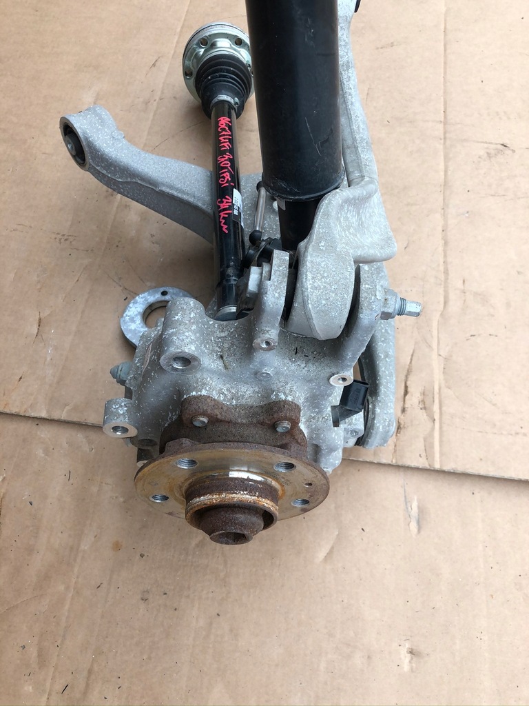 фото №5, Audi a6 a7 c7 lift поворотний кулак ліва задня привідний вал 34km