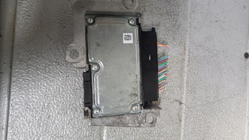 фото №4, Датчик подушка безопасности renault modus 1.5dci 04r