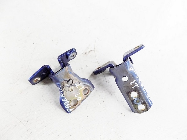 фото №1, Pajero iii 99-06 петли дверь левый задняя kpl 5d