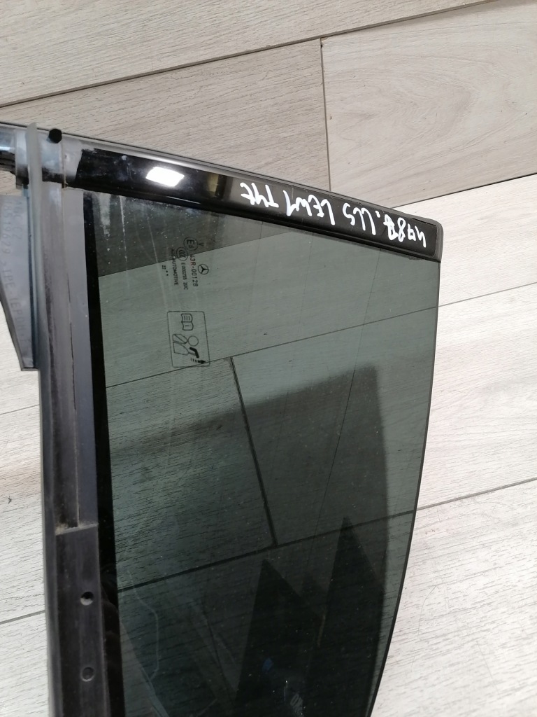 Mercedes cls стекло левый задний  a2577300500 Киев