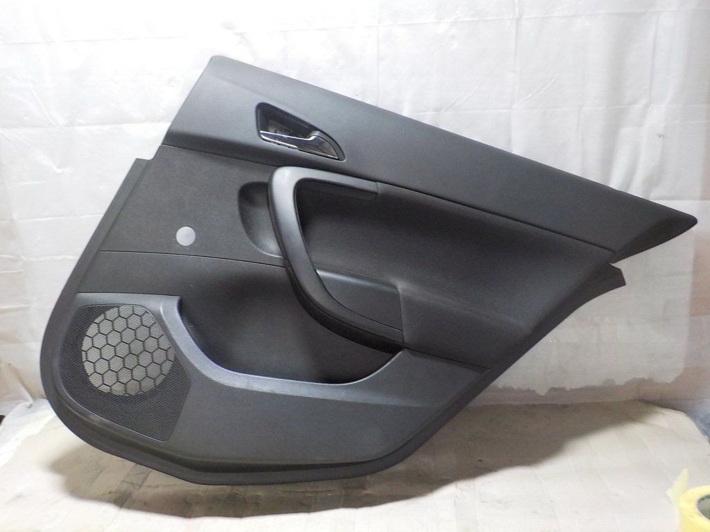 фото №1, Opel insignia 2.0d 2011r обшивка дверь правый перед 13327670