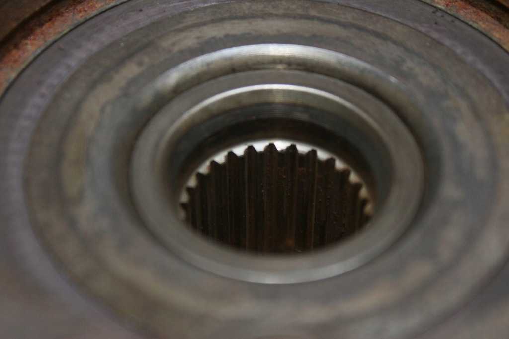 фото №8, Поворотний кулак лівий перед auris i 1.4 vvti