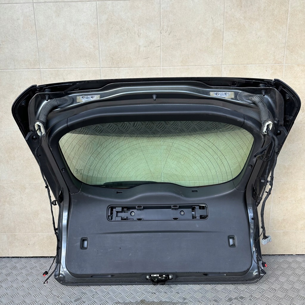 Крышка багажника задняя jaguar e-pace 2017 rok камера в Украине