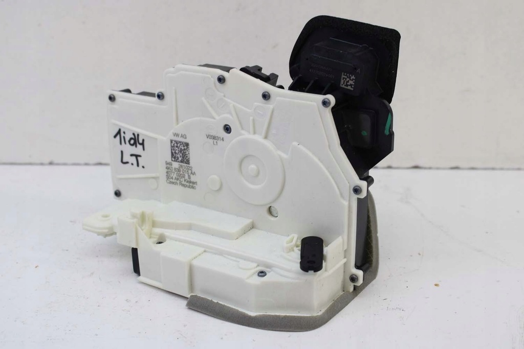 фото №15, Vw id4 замок двері 4k0839015aa 4k0839016aa 4k1837015n 4k1837016n 4k0839015a