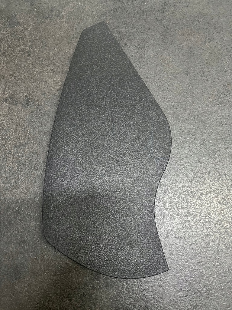 фото №1, Защита консоли vw golf vii 5g1858217a комплект