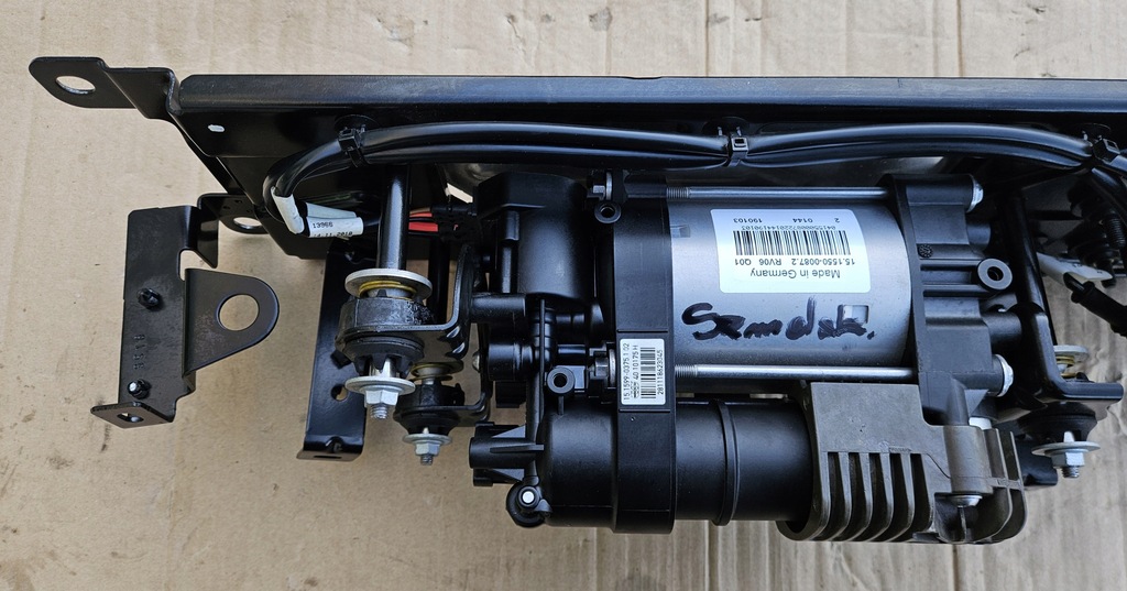 фото №8, Розподільник компресор насос підвіска maserati levante 15.1500-0083.3