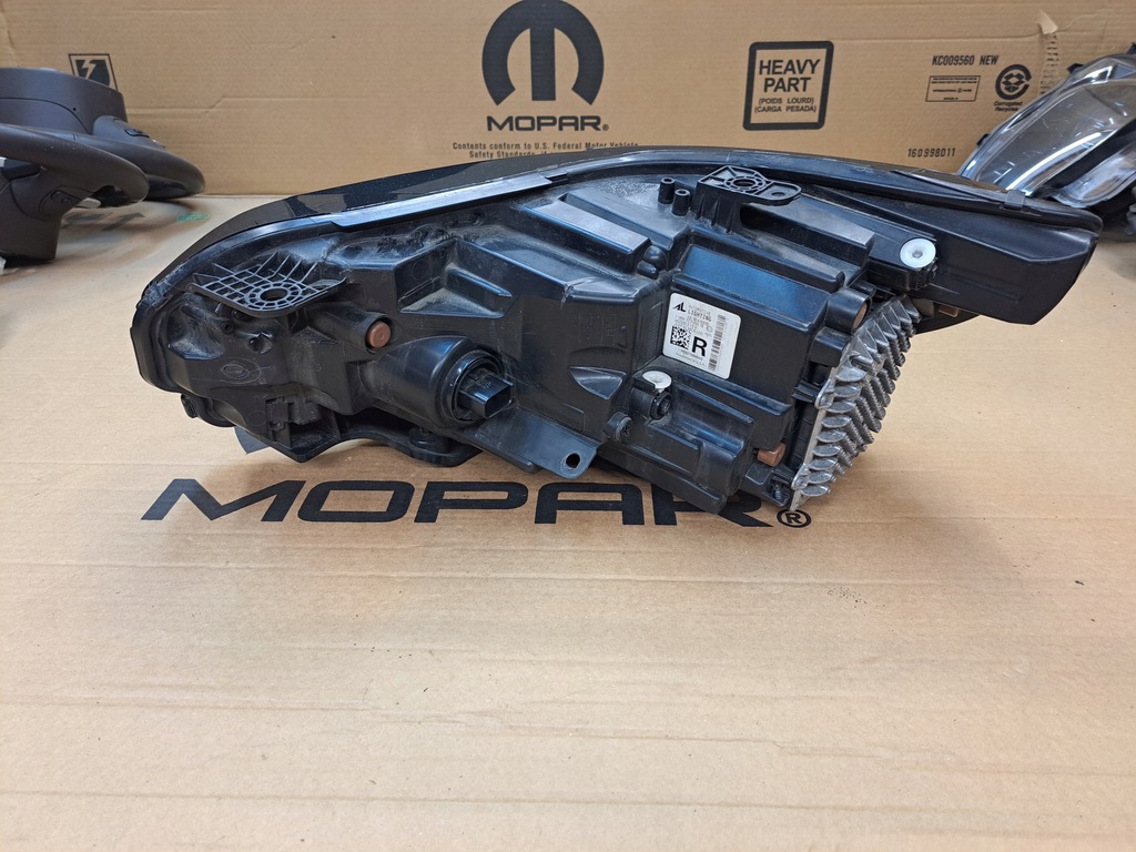 фото №7, Jeep cherokee kl 19- лампа передня права led ксенон eu