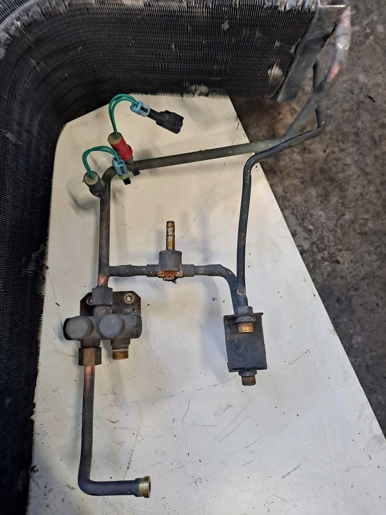 фото №1, Carrier 30s 12v schłodnica конденсатор