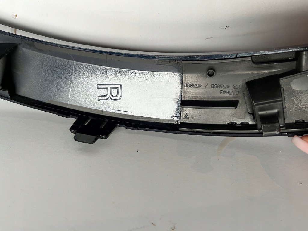 фото №7, Молдинг крила права задня porsche cayenne 9y3 9y3854732a