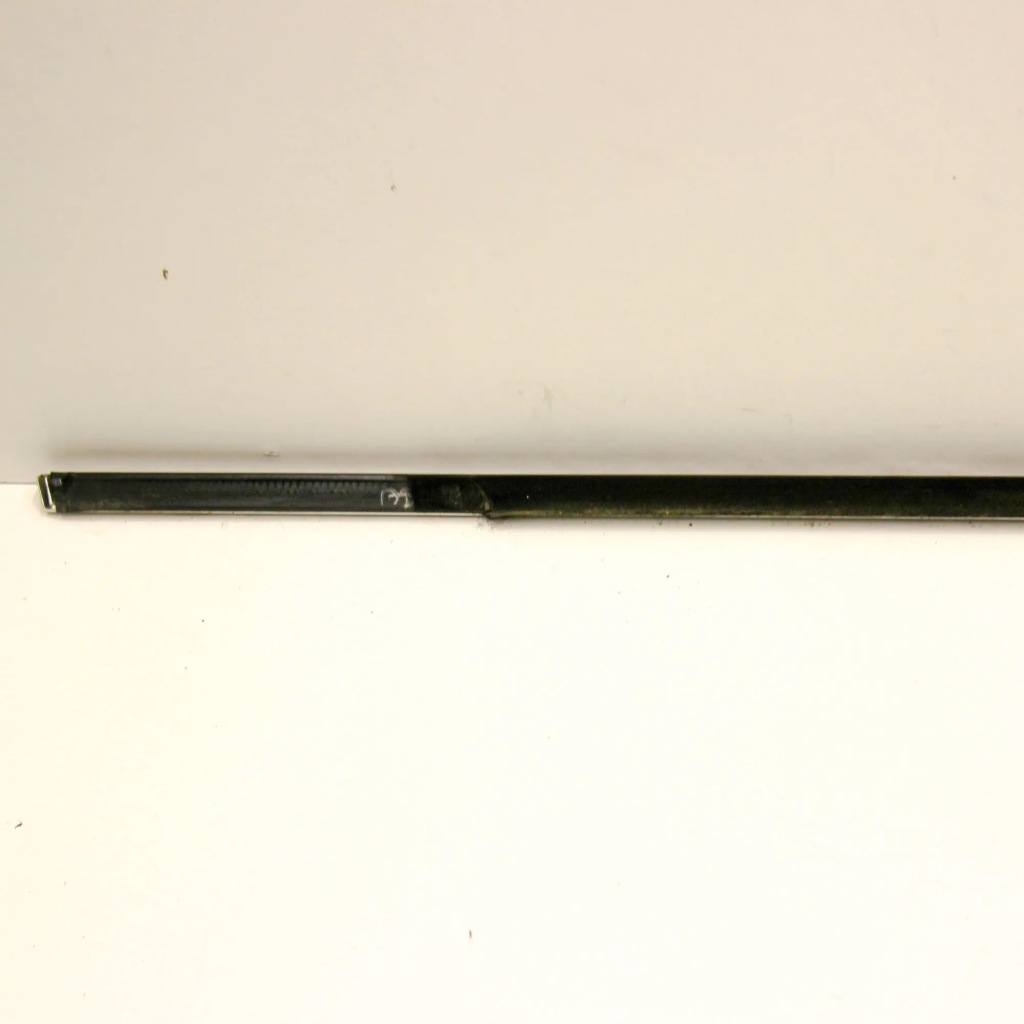 Молдинг скло купе ліва сторона volvo v40 Недорого