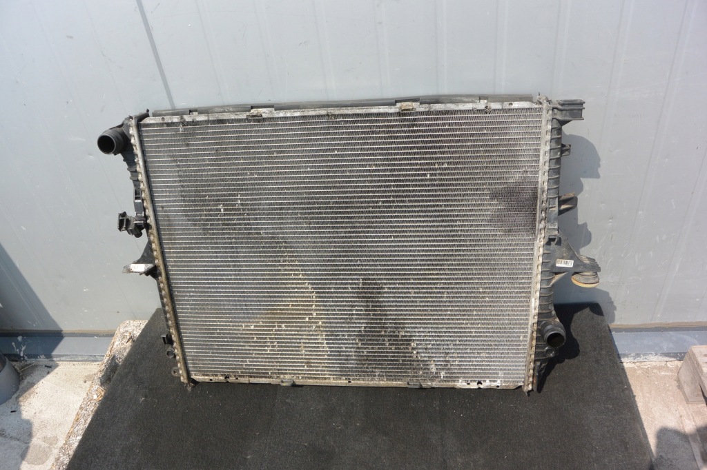 Купить Радиатор воды 3.0 tdi audi q7 4l touareg 7l