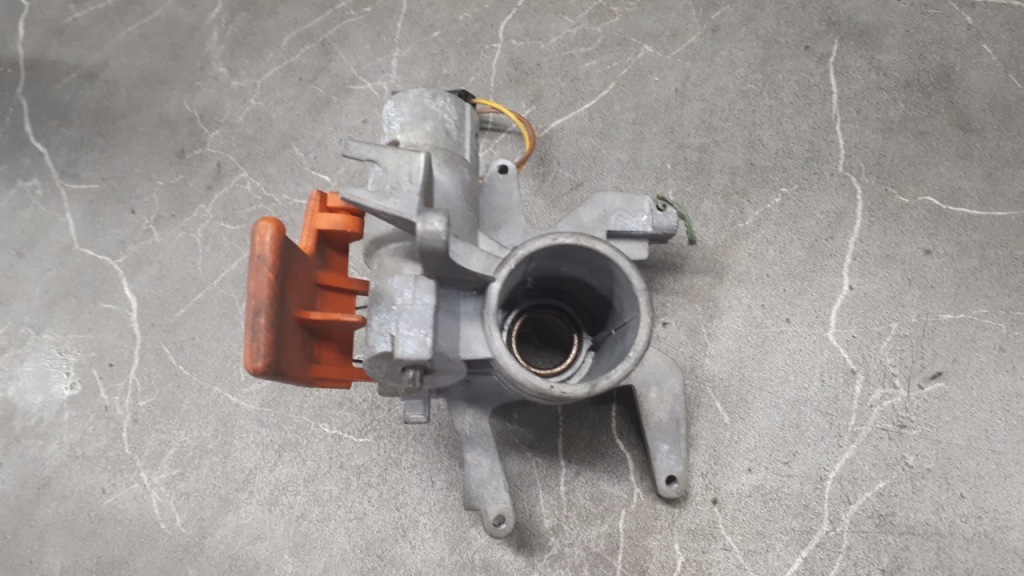 фото №10, 86ab-3675-aa замок запалювання каркас ford focus mk7 1.8td bez вкладиші i ключа