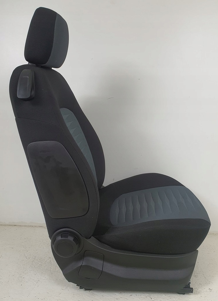 фото №8, Сиденье правый перед fiat grande punto 3d