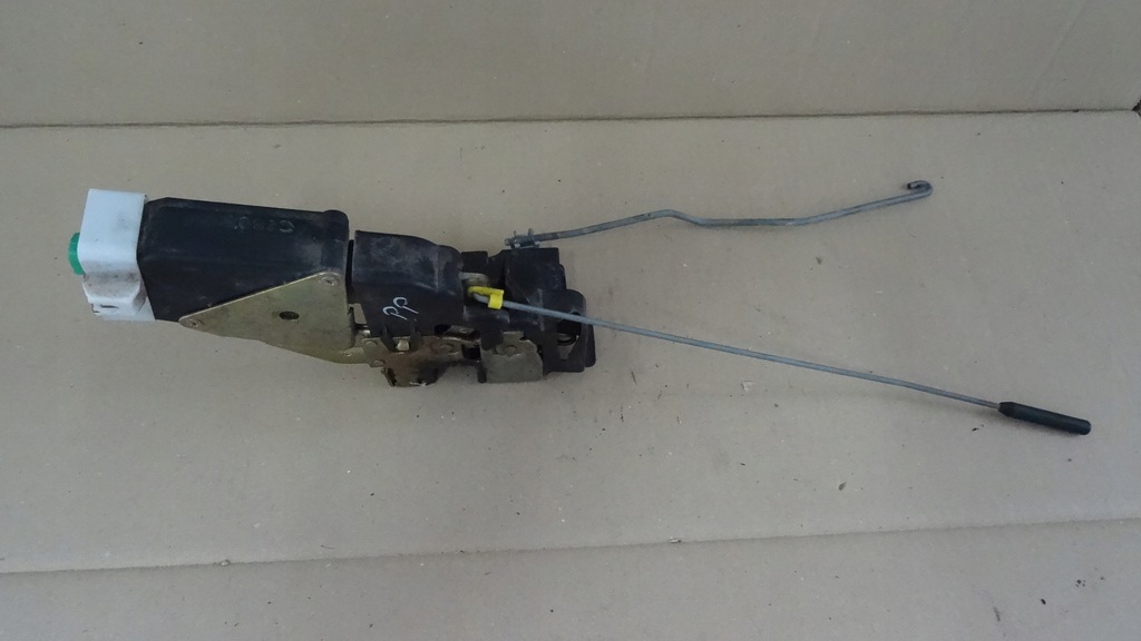 фото №5, Volvo v40 s40 lift замок дверь правый перед