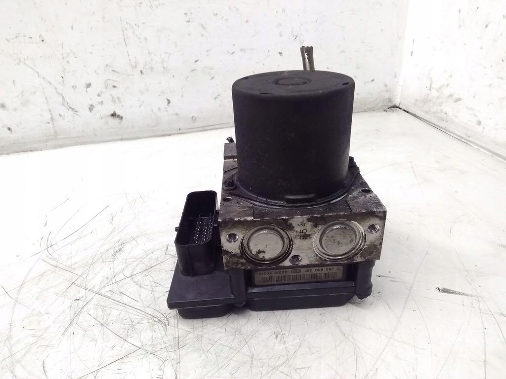 фото №1, Bmw x5 e53 2005 насос abs