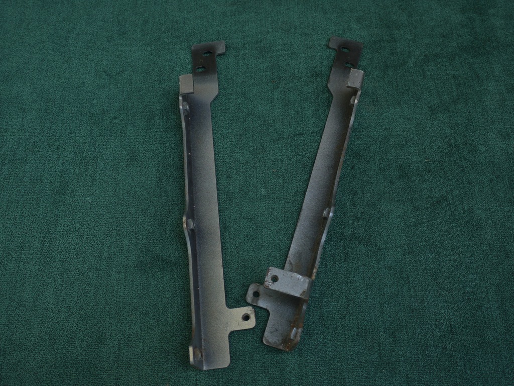 фото №1, Кронштейн кронштейн aston martin db9 rapide virage