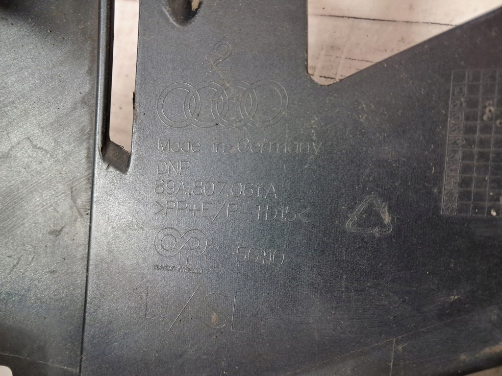 фото №8, Audi q4 e-tron накладка бампера спойлер перед передня 89a807061a