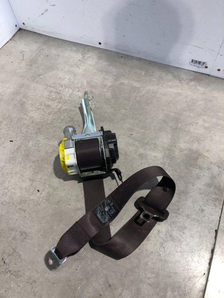 фото №1, Задний pas безопасности lexus rx 450h 7x1780p