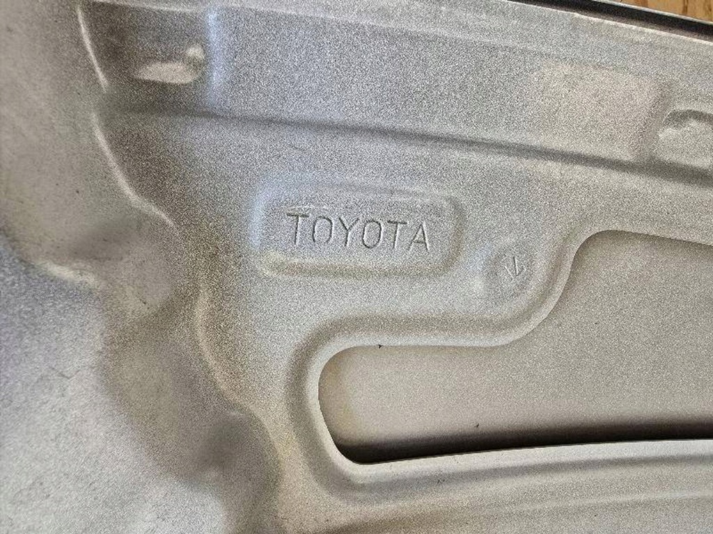 фото №13, Toyota c-hr chr 16- крыло передний перед правый