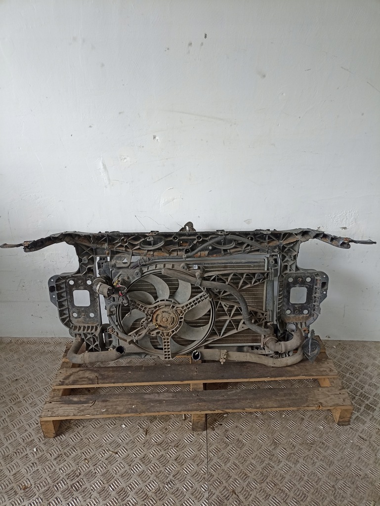 фото №4, Fiat grande punto 1.3 jtd 75km pas передний