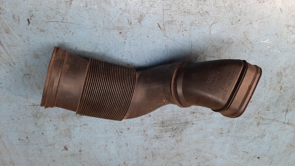 фото №1, Труба повітря a6130940087 mercedes w220 00r