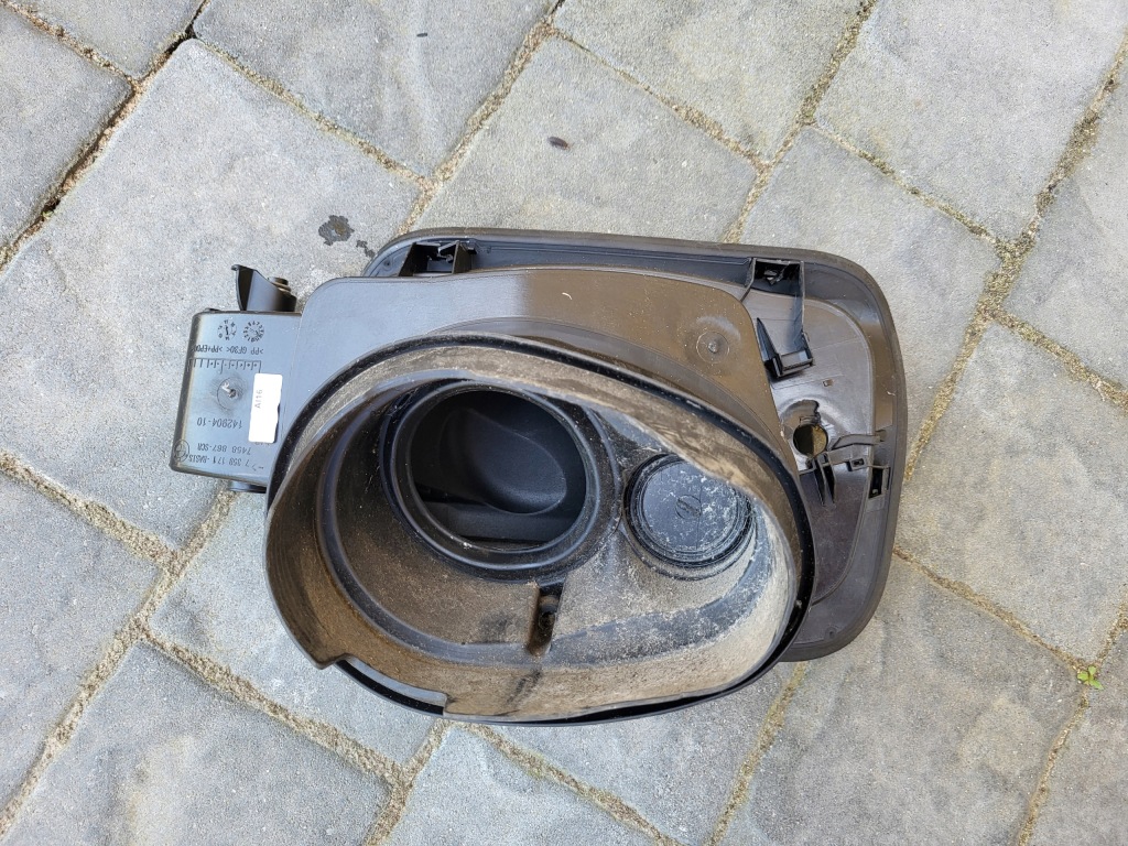 фото №4, Bmw x1 f48 кришка заливної пального