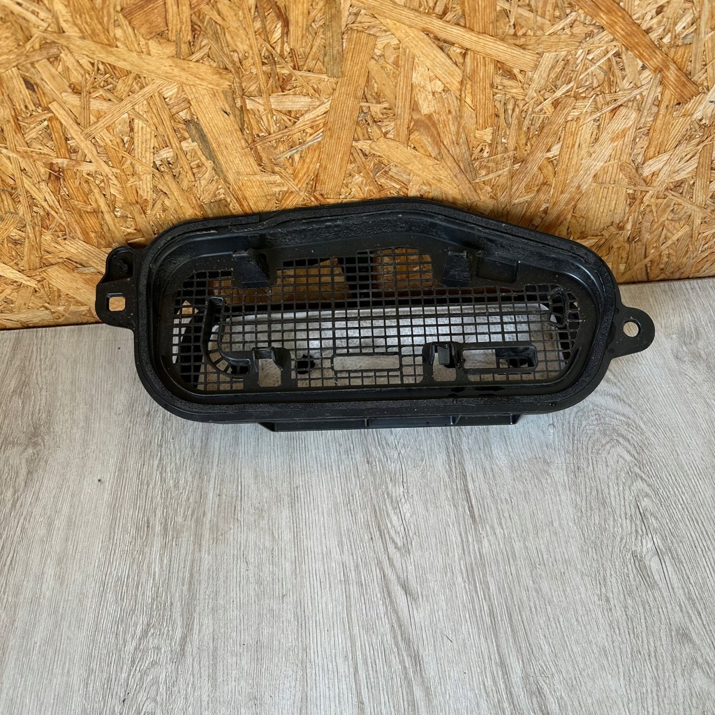 фото №1, Впуск жабо решётка peugeot 2008 ii