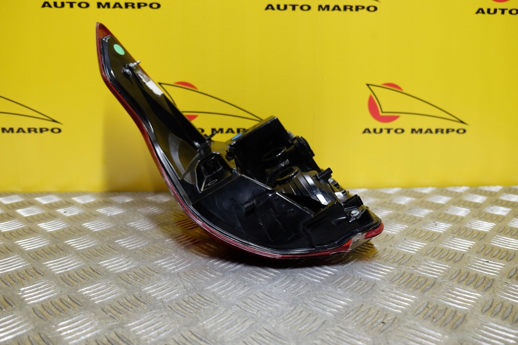 фото №10, Ford explorer 2019- лампа задняя задняя правая usa