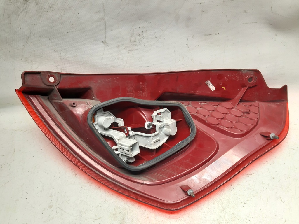 фото №6, Лампа левая задняя ford fiesta mk7 anglik