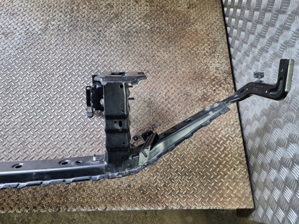 Купити 2022 mercedes-benz gls x167 балка бампера передній a1676208000