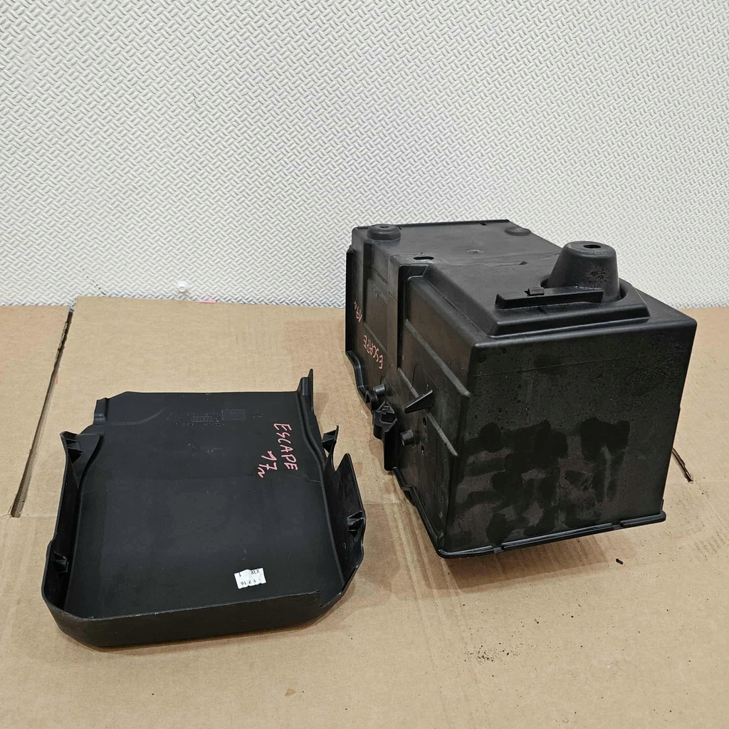 фото №5, Ford escape kuga mk2 lift корпус основание аккумулятор