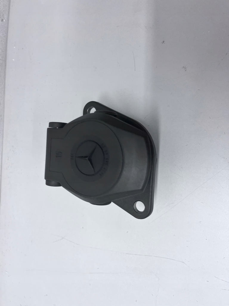 фото №1, Корпус разъём электрический 0325454528