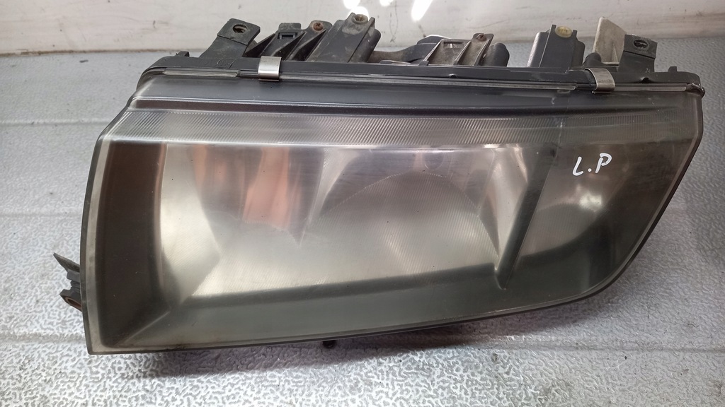 фото №1, Фара лівий skoda fabia 1.4b 02r