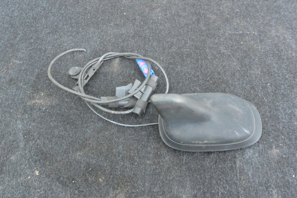 фото №1, Антена дахова rekin vw passat cc