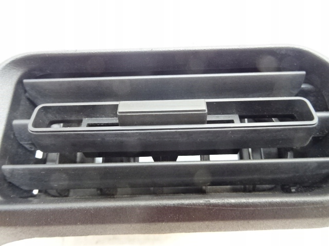 фото №2, Peugeot partner iv rifter правая решётка обдув консоли